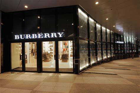 burberry watch singapore outlet|burberry singapore outlet.